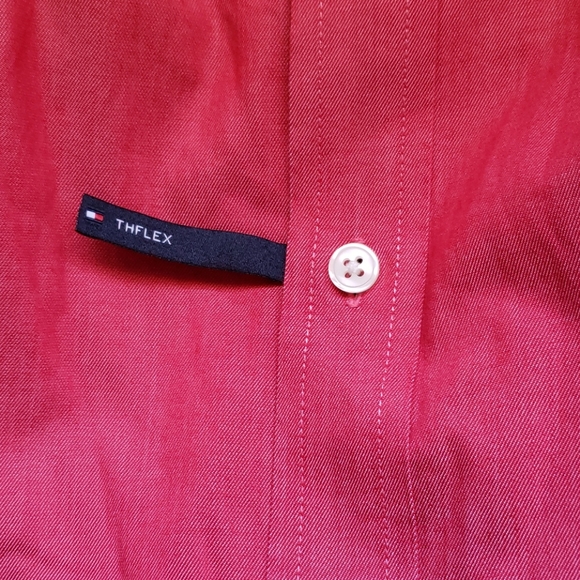 NWOT Tommy Hilfiger Mens Button Up Long Sleeve - Picture 4 of 4